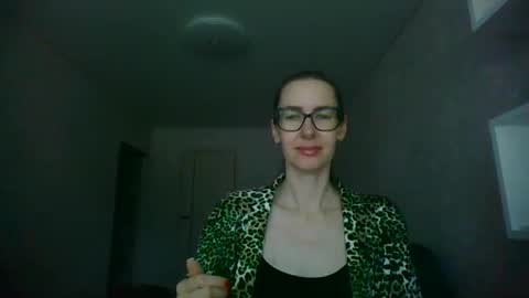 Snapshot of feraliss chatting on 30, 5, 2026 feraliss online show from 30, 5, 2026