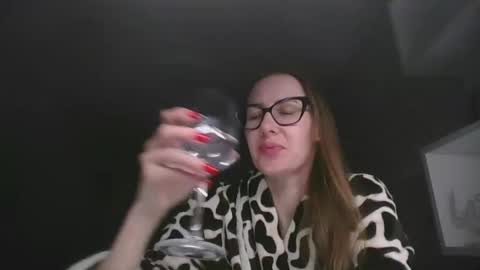 Snapshot of feraliss chatting on 31, 5, 2026 feraliss online show from 31, 5, 2026