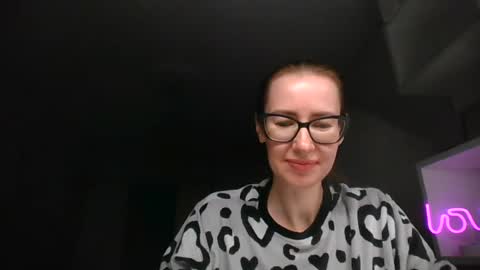 Snapshot of feraliss chatting on 19, 6, 2026 feraliss online show from 19, 6, 2026