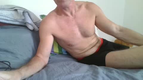 fergi1999 online show from 11, 10, 2025