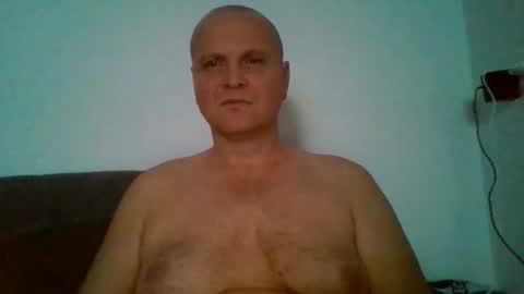 Snapshot of ferkooo111 chatting on 15, 10, 2025 Dorotheo online show from 15, 10, 2025