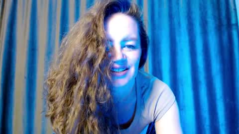 Snapshot of fern_lust chatting on 8, 5, 2026 fern_lust online show from 8, 5, 2026