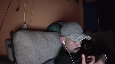 Snapshot of fernand89 chatting on 17, 12, 2024 fernand89 online show from 17, 12, 2024