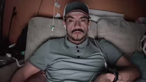 Snapshot of fernand89 chatting on 24, 1, 2025 fernand89 online show from 24, 1, 2025