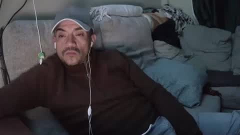 Snapshot of fernand89 chatting on 13, 2, 2025 fernand89 online show from 13, 2, 2025