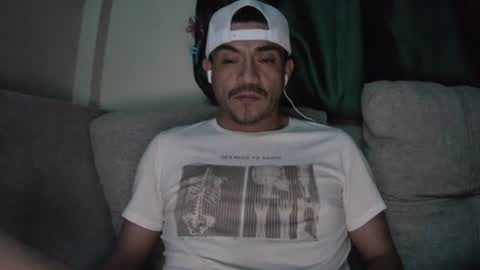 Snapshot of fernand89 chatting on 27, 2, 2025 fernand89 online show from 27, 2, 2025