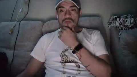 Snapshot of fernand89 chatting on 1, 3, 2025 fernand89 online show from 1, 3, 2025