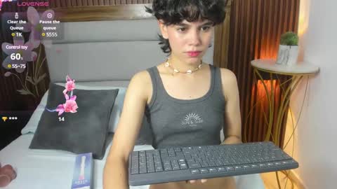 F E R N A N D A online show from 17, 12, 2024