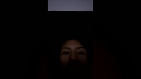 Snapshot of fernandahils chatting on 7, 5, 2026 fernanda hils online show from 7, 5, 2026