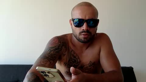 insta ferxx1210 Fercho online show from 2, 12, 2024