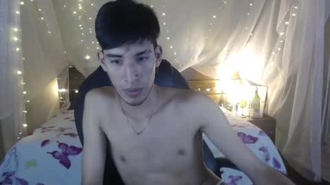 Snapshot of ferphoenix_ chatting on 16, 12, 2024 FER PHOENIX online show from 16, 12, 2024