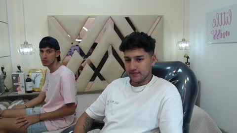 Snapshot of ferphoenix_ chatting on 29, 1, 2025 FER PHOENIX online show from 29, 1, 2025