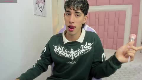 FER PHOENIX online show from 17, 4, 2026