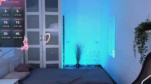 Snapshot of ferry_tail chatting on 8, 3, 2025 ferry_tail online show from 8, 3, 2025