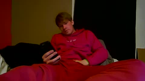 Snapshot of fetishking6 chatting on 15, 12, 2025 fetishking6 online show from 15, 12, 2025