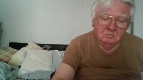 fewxtrapounds985 online show from 12, 3, 2025