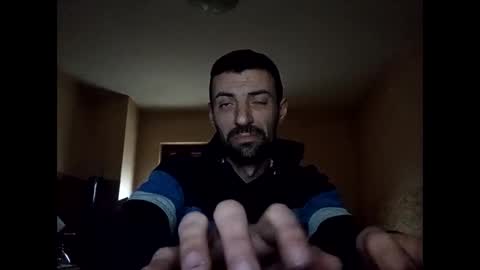 Raised in 90s online show from 22, 11, 2025