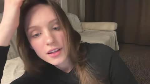 Snapshot of fflloowweerr chatting on 19, 4, 2026 Lisa online show from 19, 4, 2026