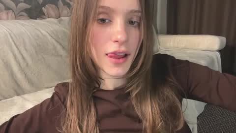 Snapshot of fflloowweerr chatting on 25, 4, 2026 Lisa online show from 25, 4, 2026