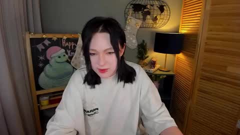 Snapshot of fiamoory chatting on 4, 1, 2025 fiamoory online show from 4, 1, 2025