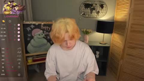 Snapshot of fiamoory chatting on 17, 1, 2025 fiamoory online show from 17, 1, 2025