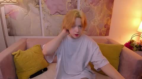 Snapshot of fiamoory chatting on 21, 1, 2025 fiamoory online show from 21, 1, 2025