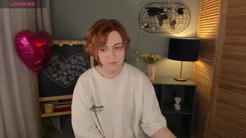 Snapshot of fiamoory chatting on 2, 3, 2025 fiamoory online show from 2, 3, 2025