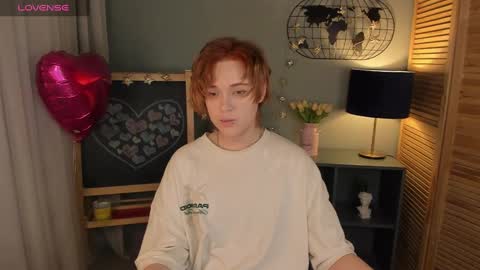 Snapshot of fiamoory chatting on 3, 3, 2025 fiamoory online show from 3, 3, 2025