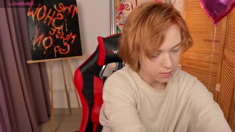 Snapshot of fiamoory chatting on 8, 3, 2025 fiamoory online show from 8, 3, 2025