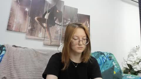 Snapshot of fiery__mary chatting on 8, 5, 2026 Mary online show from 8, 5, 2026
