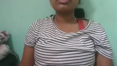 Snapshot of fifaalydia chatting on 16, 10, 2025 fifaalydia online show from 16, 10, 2025