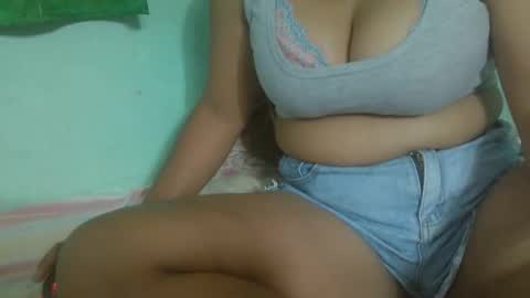 Snapshot of fifaalydia chatting on 2, 12, 2025 fifaalydia online show from 2, 12, 2025