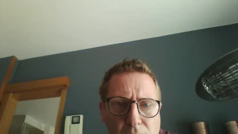 Snapshot of fightone1 chatting on 18, 5, 2026 fightone1 online show from 18, 5, 2026