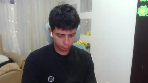 Snapshot of filipdaviex chatting on 28, 2, 2025 Filip David online show from 28, 2, 2025