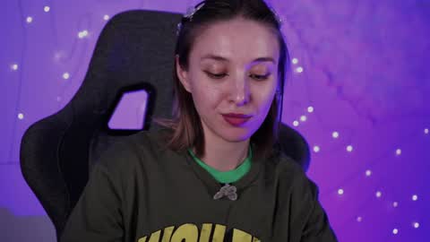 Snapshot of filipinaadams chatting on 27, 12, 2024 cap and Lana  online show from 27, 12, 2024