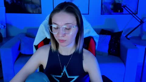 Snapshot of filipinaadams chatting on 16, 1, 2025 cap and Lana  online show from 16, 1, 2025