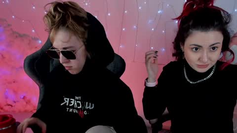 Snapshot of filipinaadams chatting on 24, 1, 2025 cap and Lana  online show from 24, 1, 2025