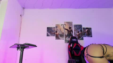 Snapshot of filletatouee chatting on 7, 1, 2025 filletatouee online show from 7, 1, 2025