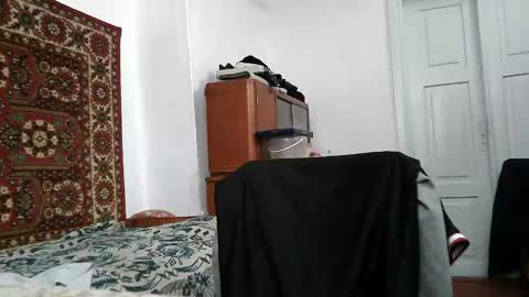 Snapshot of fillipsondon chatting on 5, 5, 2026 Whitechocolate online show from 5, 5, 2026