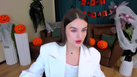 Amanda online show from 28, 10, 2025