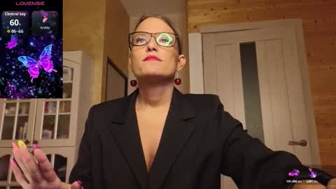 Lady online show from 14, 9, 2025