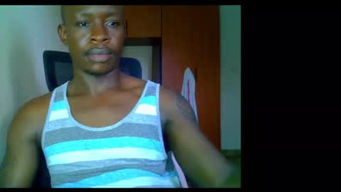 Snapshot of fineebony chatting on 16, 5, 2026 HOT AND SWEET online show from 16, 5, 2026