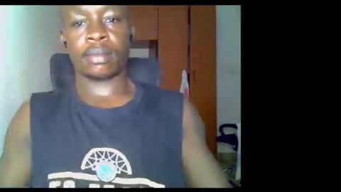 Snapshot of fineebony chatting on 17, 5, 2026 HOT AND SWEET online show from 17, 5, 2026