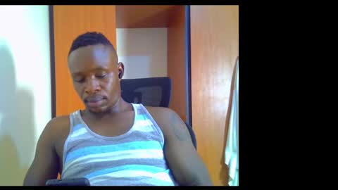 Snapshot of fineebony chatting on 3, 6, 2026 HOT AND SWEET online show from 3, 6, 2026