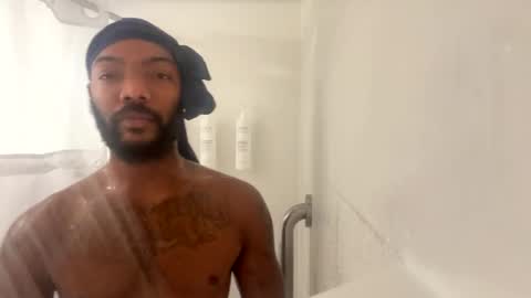 Snapshot of finessegod26 chatting on 23, 11, 2025 finessegod26 online show from 23, 11, 2025