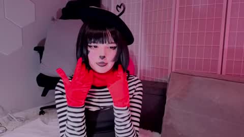 Snapshot of finleyfae chatting on 16, 1, 2026 finleyfae online show from 16, 1, 2026