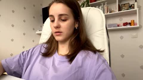 Keite wanna play  Meow online show from 25, 11, 2025