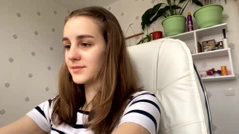 Keite wanna play  Meow online show from 1, 12, 2025