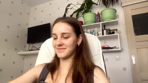 Keite wanna play  Meow online show from 21, 2, 2026