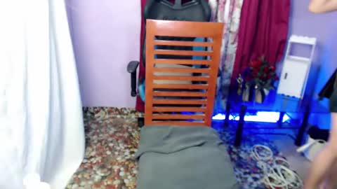 FIONA online show from 4, 1, 2025